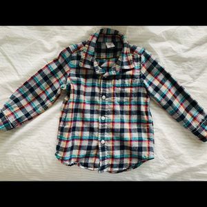 Gap button-down shirt for 3-year-old